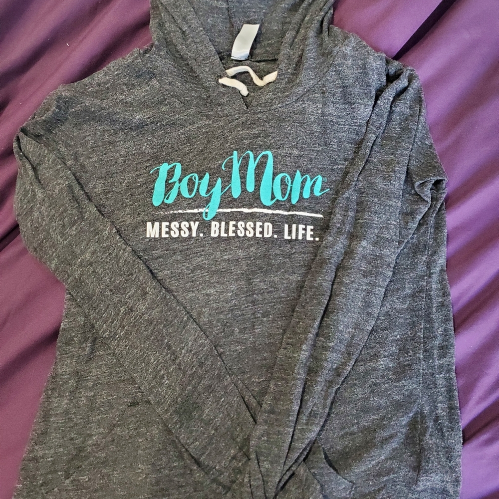 BoyMom sweatshirts 2 of them.